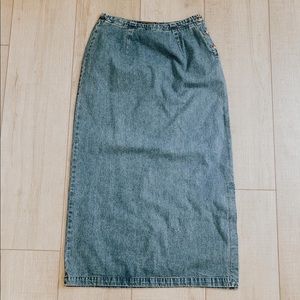 VINTAGE EDDIE BAUER DENIM SKIRT • 90s • Y2K